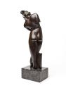 Alexander Archipenko, Weiblicher Akt, um 1921, Bronze, 51,5 × 15 × 22 cm, Belvedere, Wien, Inv. ...