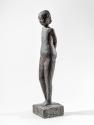 Anna Mahler, Childgirl, vor 1965, Bronze, 79,5 × 19 × 18 cm, Artothek des Bundes, Dauerleihgabe ...