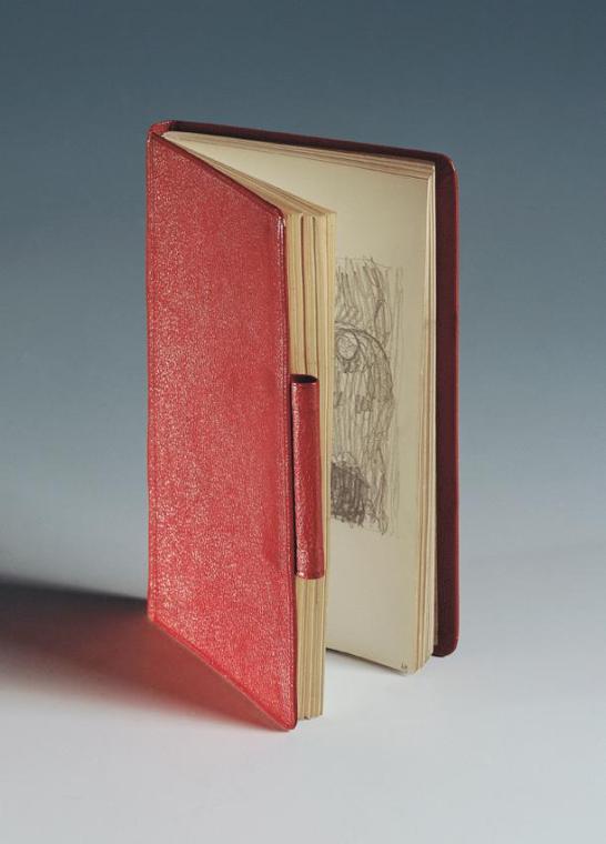 Gustav Klimt, Rotes Skizzenbuch, 1898, In rotes Leder gebundenes Büchlein, Zeichnungen und Noti ...