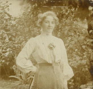 Georg Klimt, Unbekannter Fotograf, Fanny Klimt (geb. Prachersdorfer), um 1905, Silbergelatine,  ...