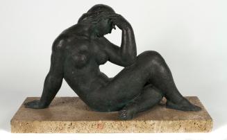 Frano Kršinić, Ruhender Akt (Sitzende), um 1934, Bronze, 42,5 x 74 cm, Belvedere, Wien, Inv.-Nr ...
