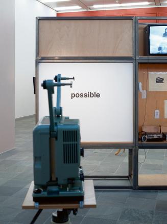 Peter Weibel, Possible, 1969/2014, Filmprojektor, Klebebuchstaben, Projektor: 166 × 102 × 90 cm ...