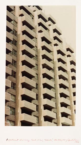 Dan Graham, Apartment Building, Front View "Yorkville", New York, N. Y., 1966, 34 x 20 cm, Daue ...